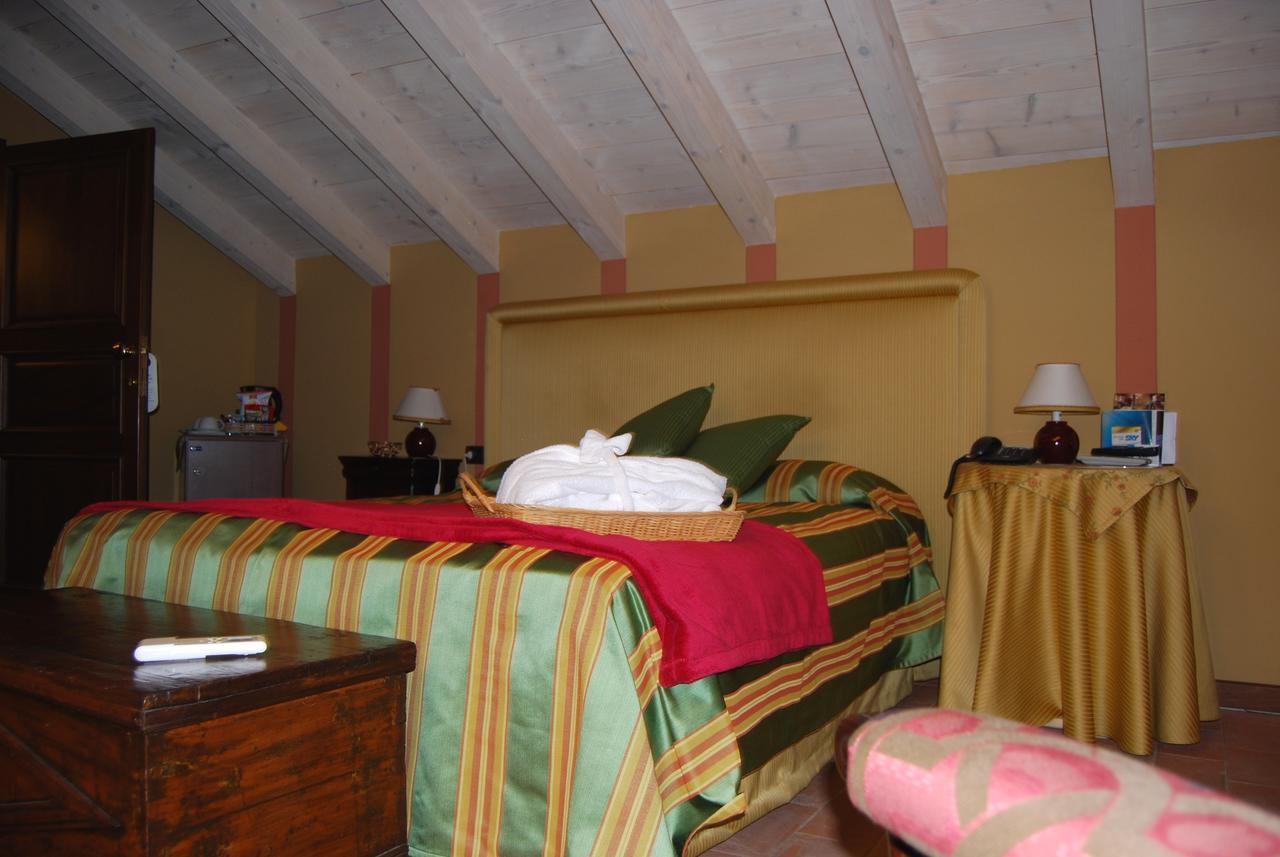 Hotel Locanda Da Carla วิเจวาโน ภายนอก รูปภาพ